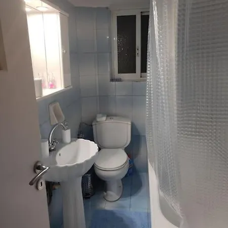 Apartamento διαμερισμα στο κεντρο *